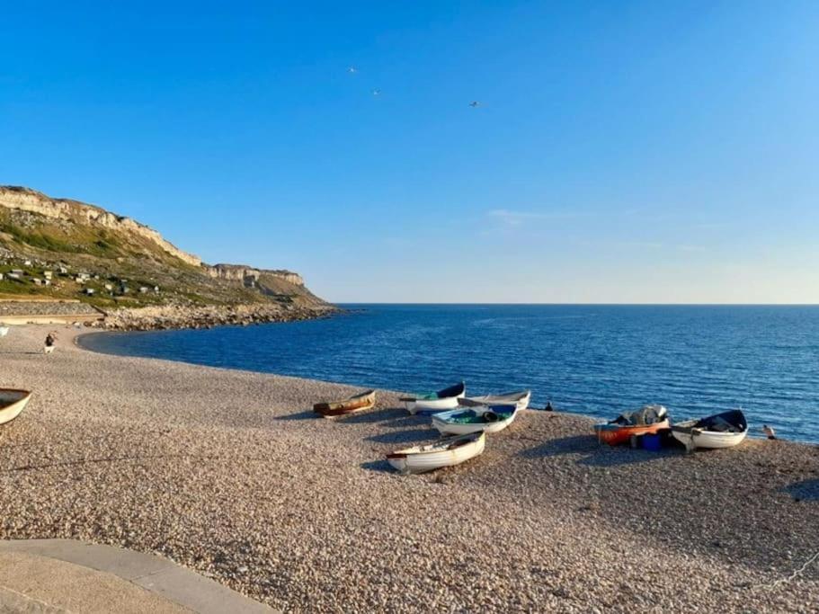 Sea View Cottage In Dorset, Portland Exterior foto