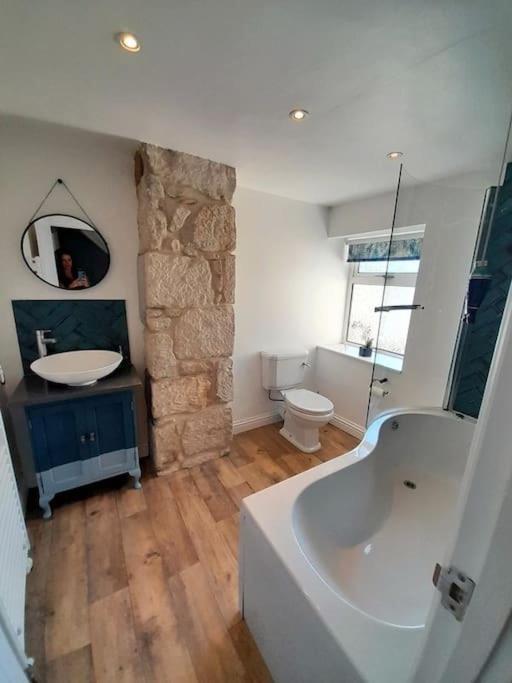 Sea View Cottage In Dorset, Portland Exterior foto